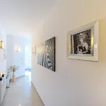 Kwiatkowski Nr 1 Apartment *